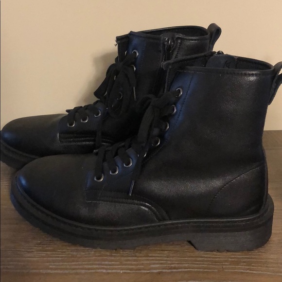 Steve Madden rain boots/combat - Picture 6 of 8